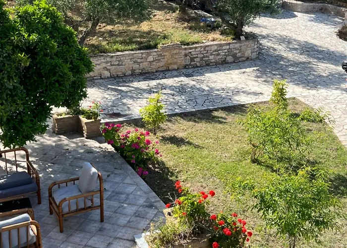 Peroulia Bay View Maisonette Koróni