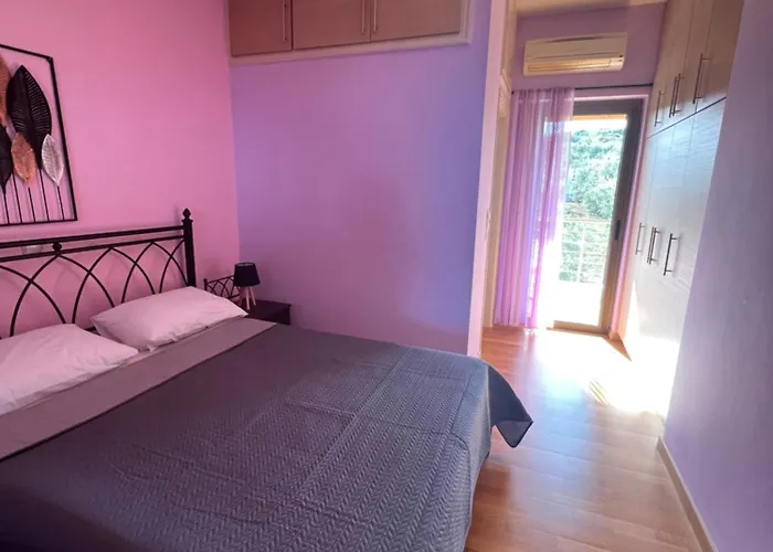 Peroulia Bay View Maisonette شقة