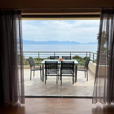 דירה Peroulia Bay View Maisonette *