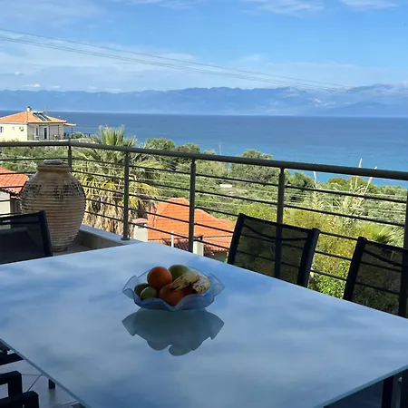 דירה Peroulia Bay View Maisonette Koróni