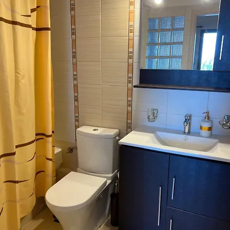 Peroulia Bay View Maisonette * Koróni